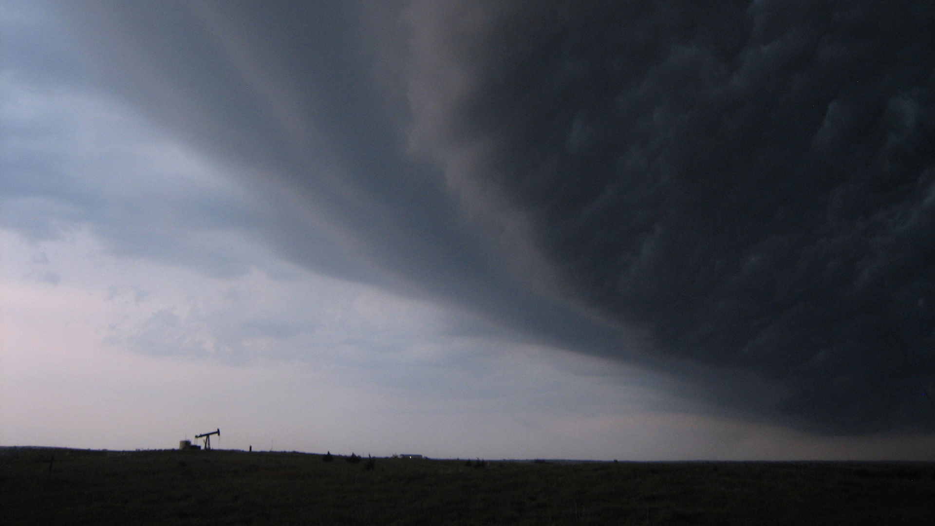 Storm Chasers Discovery Uk